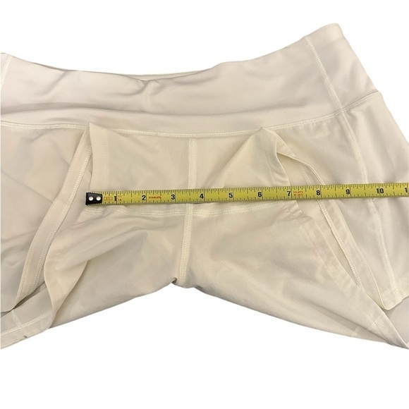 Lululemon Light Pastel Yellow Speed Up High-Rise Lined Short 3.5" Inseam Size 6 - Picture 10 of 12